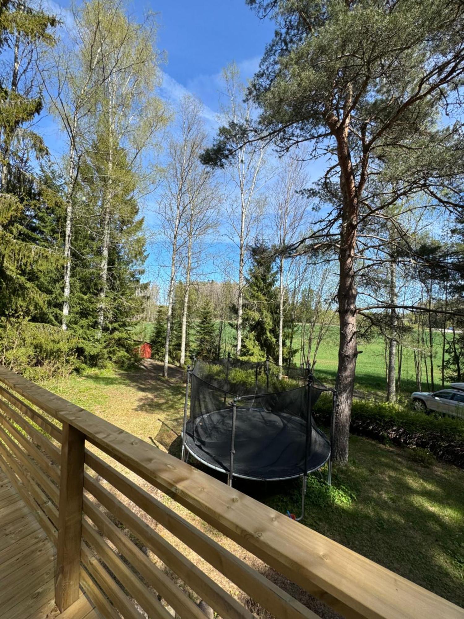 Mysig Stuga I Naevesta Örebro Exteriör bild